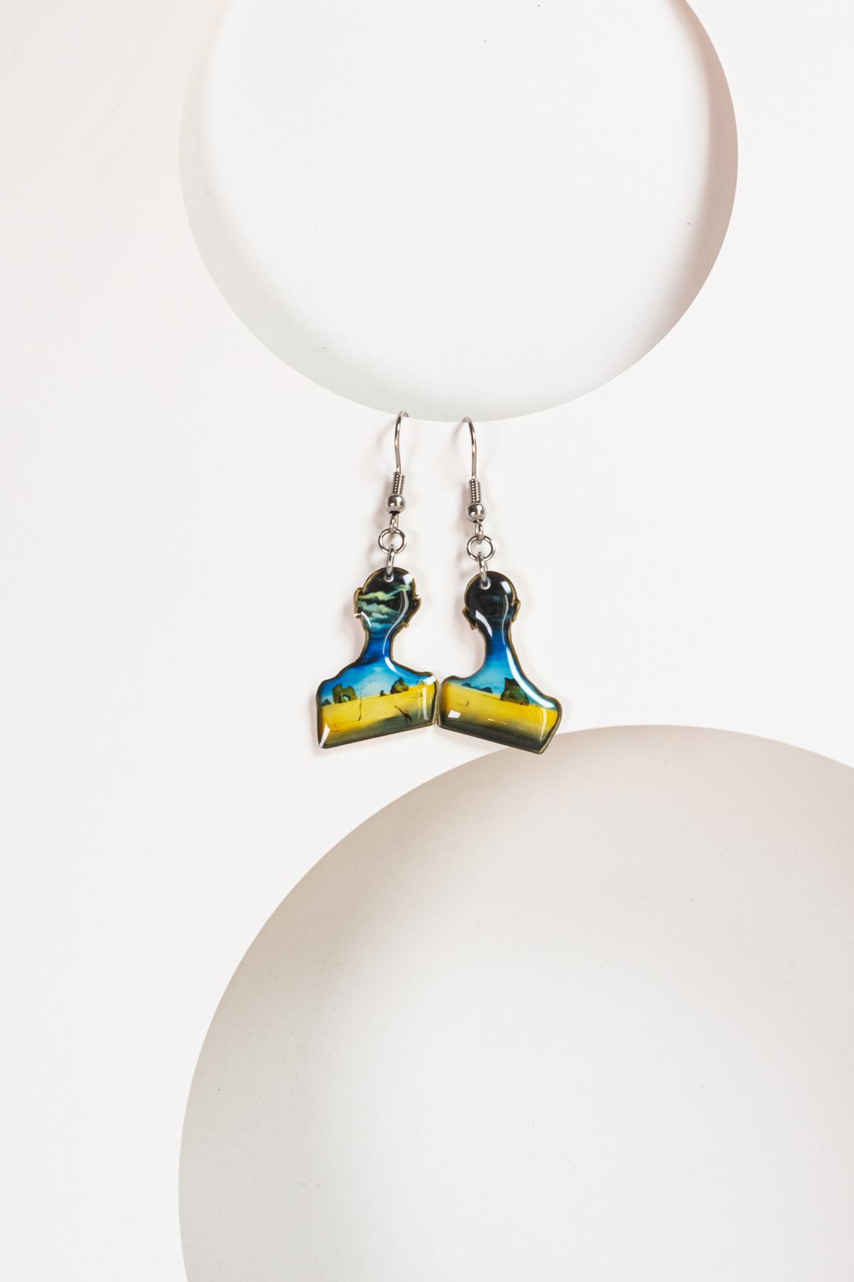jewelry detail
